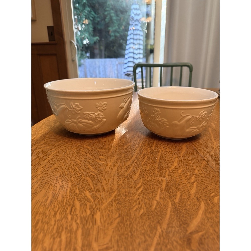 Pair Williams Sonoma Fall Harvest Pumpkin Nesting Mixing Bowls